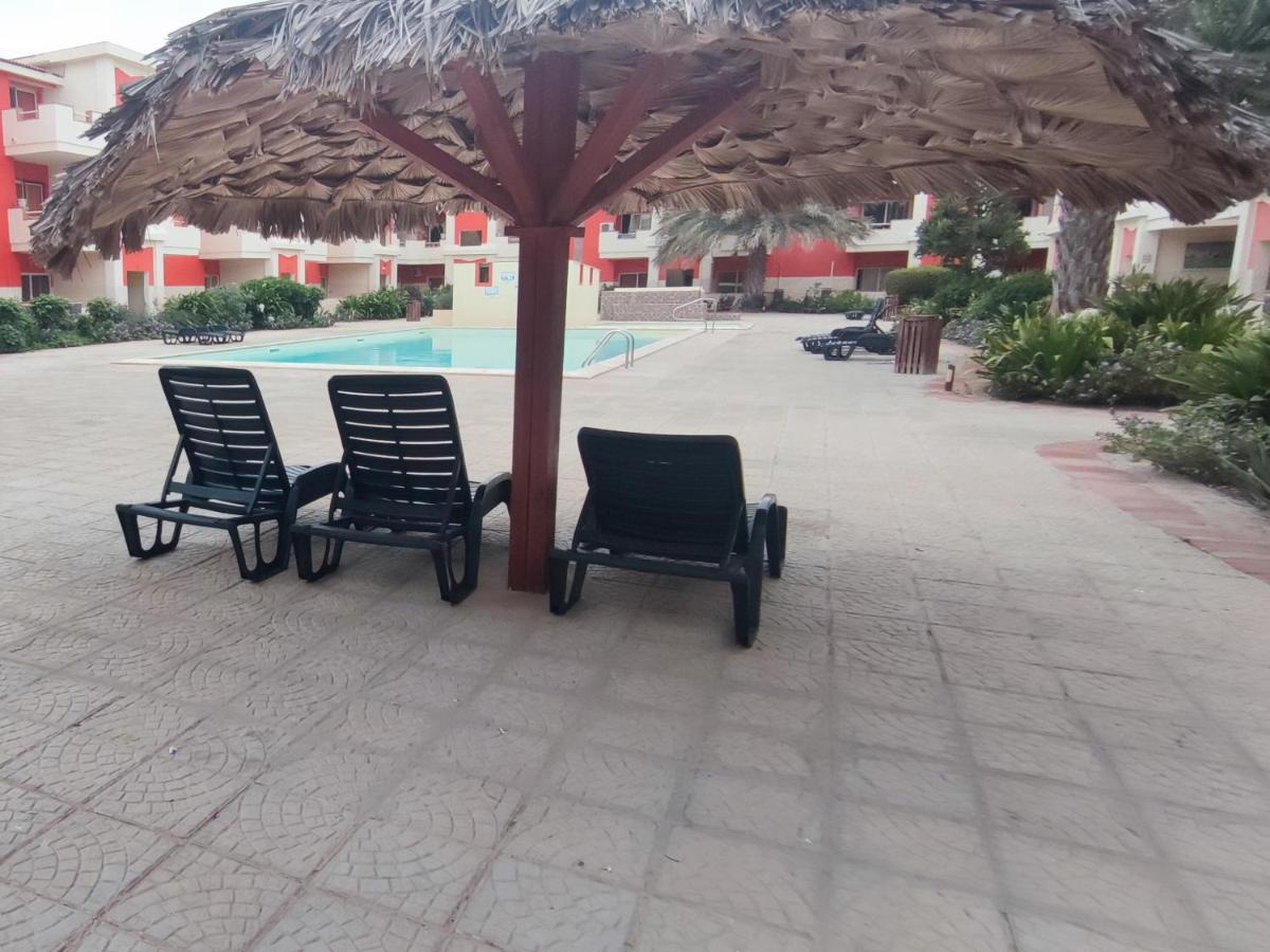 Sal Service Red Moradias Residence With Pool Santa Maria Dış mekan fotoğraf