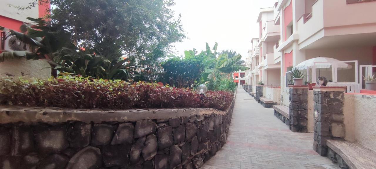 Sal Service Red Moradias Residence With Pool Santa Maria Dış mekan fotoğraf