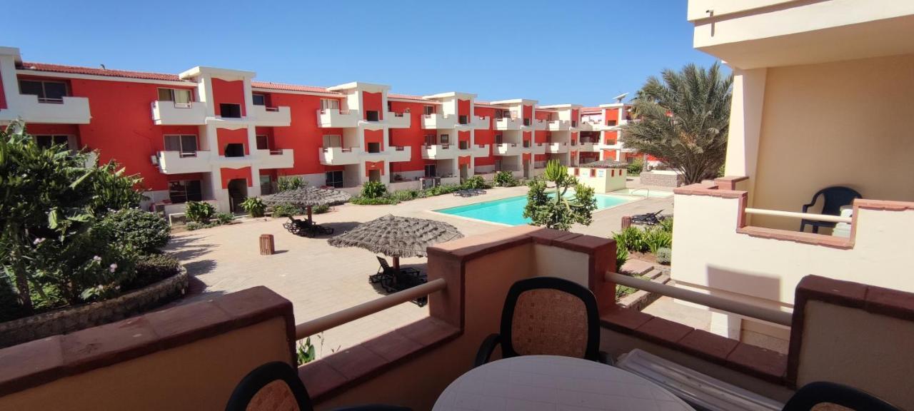 Sal Service Red Moradias Residence With Pool Santa Maria Dış mekan fotoğraf